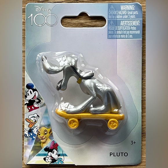 Disney 100 Anniversary Mini Figures Lot of 5 Mickey Minnie Stitch Donald Duck - Picture 7 of 7